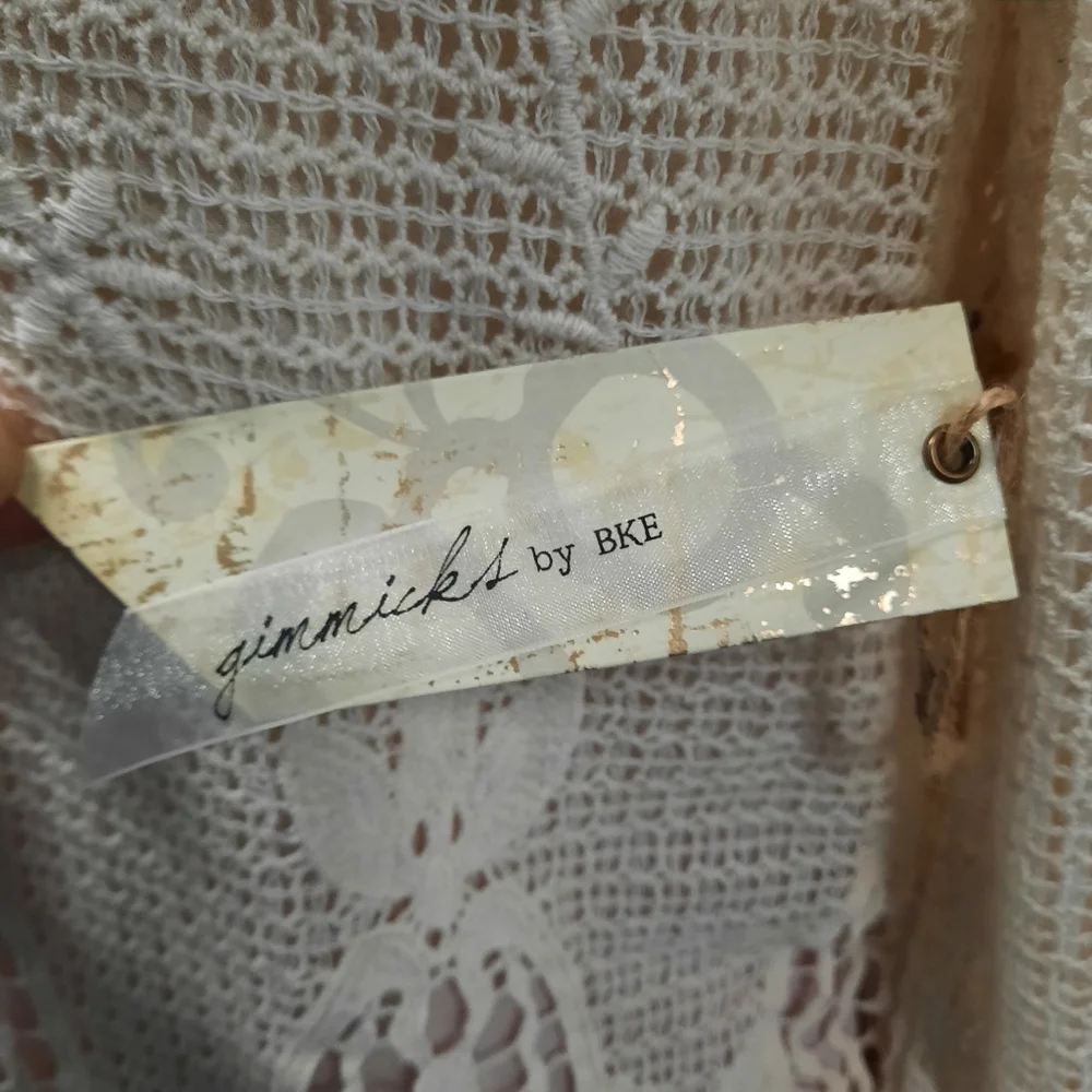 Gimmicks By BKE Ivory Crochet Top - Picture 2 of 8